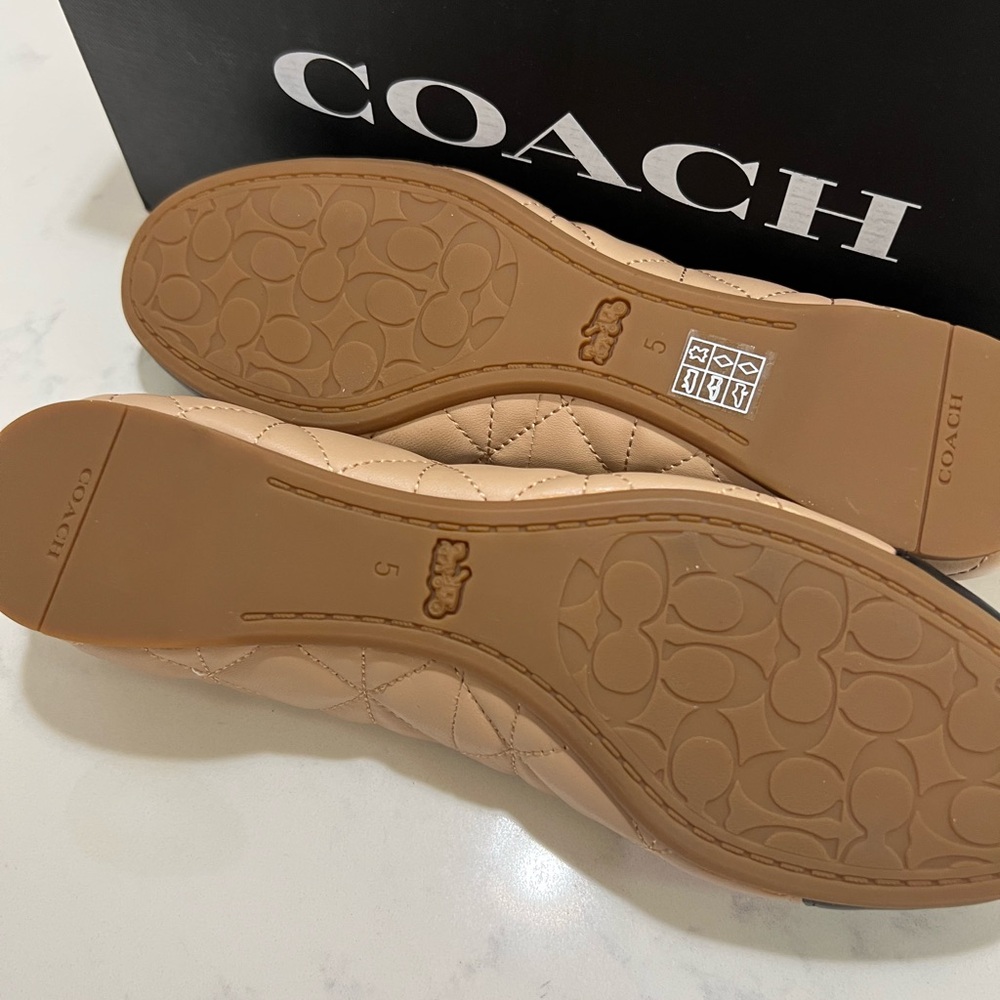 Coach Women's Tan and Black Ballet Flats - Picture 9 of 11